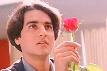 காதலர் தினம் திரைப்படத்தில் முதன் முதலில் நடிக்கவிருந்தது இந்த நடிகர் தான்.. யார் தெரியுமா