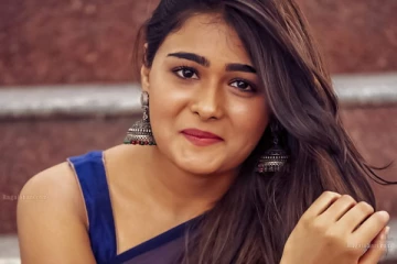 மாலத்தீவில் ஷாலினி பாண்டே: நீச்சல் உடையில் ரசிகர்களை அசரவைத்த ஸ்டில்கள் படுவைரல்