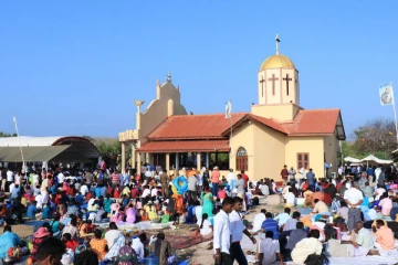 கச்சத்தீவு  திருவிழாவில் இரு நாட்டு பக்தர்களுக்கும் அனுமதி