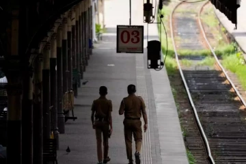 ரயில் சுரங்கத்திற்குள் சடலமாக கிடந்த இளைஞன்