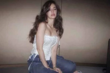 கங்குவா பட நடிகை திஷா பதானியின் அழகிய புகைப்படங்கள்