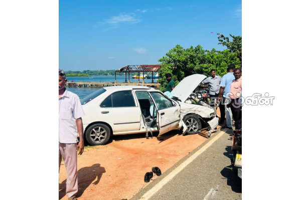 திருகோணமலையில் மூன்று வாகனங்கள் ஒன்றுடன் ஒன்று மோதி விபத்து | Three Vehicles Collide In Trincomalee திருகோணமலையில் மூன்று வாகனங்கள் ஒன்றுடன் ஒன்று மோதி விபத்து | Three Vehicles Collide In Trincomalee