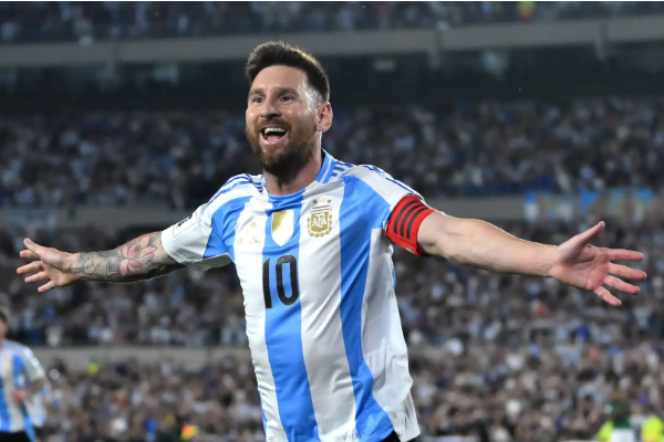 இந்தியா வரும் மெஸ்ஸியின் பயணத்திட்டங்கள் - ஒரு புகைப்படம் எடுக்க இத்தனை லட்சம் கட்டணமா? | Messi India Tour Rs 10 Lakh For Photo With Messi இந்தியா வரும் மெஸ்ஸியின் பயணத்திட்டங்கள் - ஒரு புகைப்படம் எடுக்க இத்தனை லட்சம் கட்டணமா? | Messi India Tour Rs 10 Lakh For Photo With Messi