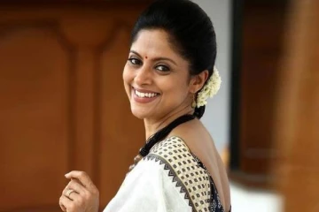 நடிகை நதியாவா இது, செம மாஸாக அவரே வெளியிட்ட ஒர்க்-அவுட் வீடியோ- இதோ பாருங்க