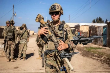 ஈரானிய இலக்குகள் மீது தாக்க அனுமதி அளித்தது அமெரிக்கா : உச்சகட்ட பதற்றம்