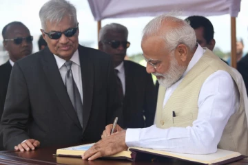 இலங்கையை தம்வசப்படுத்துவதில் சீனாவை தோற்கடித்த இந்தியா