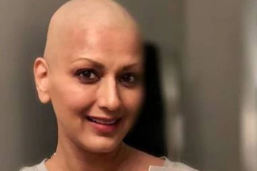 காதலர் தினத்தில் இளைஞர்கள் மனதை கொள்ளையடித்த நாயகியிக்கு இப்படி ஒரு பாதிப்பா, ஷாக்கிங்