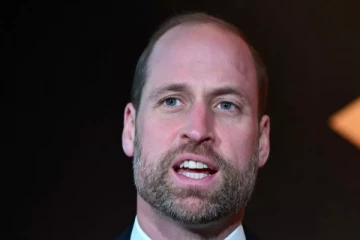 அவசரமாக பிரான்ஸ் செல்லும் பிரித்தானிய இளவரசர் வில்லியம்: பின்னணி