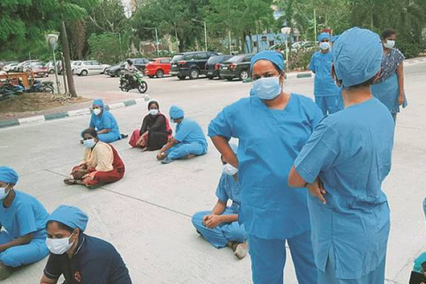 தமிழகத்தில் முழு ஊரடங்கு இல்லை, ஏப்ரல் 10-ம் தேதி புதிய கட்டுப்பாடுகள் அமல் - அரசு அறிவிப்பு | Curfew Tamilnadu Restrictions April Government தமிழகத்தில் முழு ஊரடங்கு இல்லை, ஏப்ரல் 10-ம் தேதி புதிய கட்டுப்பாடுகள் அமல் - அரசு அறிவிப்பு | Curfew Tamilnadu Restrictions April Government