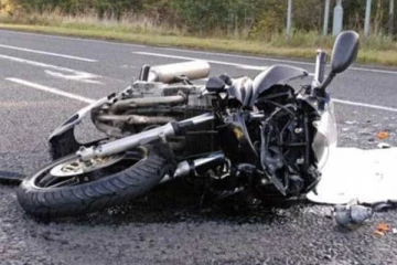 வவுணதீவு, வாழைக்காட்டு சந்தியில் வானுடன் மோதிய மோட்டார்சைக்கிள்: ஒருவர் பலி