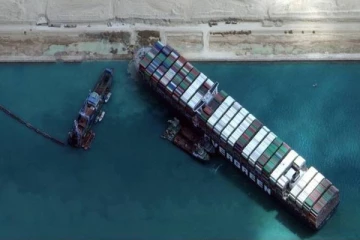 சூயஸ் கால்வாயில் சிக்கியிருந்த எவர் கிரீன் கப்பல் திரும்பியது எப்படி?