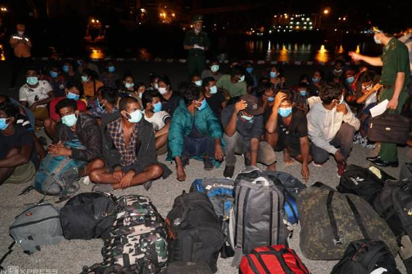சட்டவிரோதமாக வெளிநாடு செல்வோருக்கு அரசாங்கம் விடுத்த எச்சரிக்கை தகவல் | Traveling Abroad Illegally Sri Lanka Govt Warns