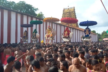 வரலாற்று சிறப்புமிக்க நல்லூர் கந்தசுவாமி ஆலய தீர்த்தோற்சவம்
