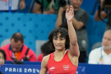 ஒலிம்பிக்கிலிருந்து நீக்கம்; ராஜ்ய சபா எம்.பி ஆகும் வினேஷ் போகத்?