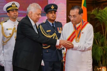 கரு ஜயசூரியவுக்கு ‘ஸ்ரீ லங்காபிமானி’ விருது; வழங்கினார் ஜனாதிபதி!