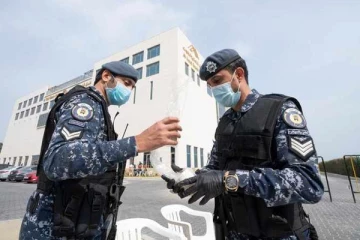 வெளிநாடொன்றில்  காதலியின் கழுத்தை நெரித்து கொலை செய்த இலங்கையர்; வெளியான பகீர் தகவல்