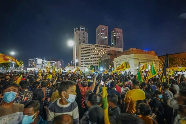 காலிமுகத்திடல் போராட்டம் : உலக அமைதி போராட்டங்களின் ஒரு வடிவமே! | Galle Face Protest A Form Of World Peace Struggle காலிமுகத்திடல் போராட்டம் : உலக அமைதி போராட்டங்களின் ஒரு வடிவமே! | Galle Face Protest A Form Of World Peace Struggle