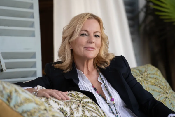 இளவரசர் ஹரியின் முன்னாள் காதலி வெளிநாடொன்றில் கைது | Prince Harry Ex Lover Arrested For Not Paying Bill இளவரசர் ஹரியின் முன்னாள் காதலி வெளிநாடொன்றில் கைது | Prince Harry Ex Lover Arrested For Not Paying Bill