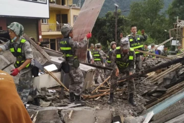 சீனாவை உலுக்கிய நில அதிர்வு ; 95 பேர் மரணம்