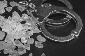 ஐஸ் உடன் சிக்கிய தெஹிவளை நபர்