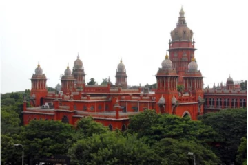 குழந்தைகளுடன் சிறையிலுள்ள 7 பெண் கைதிகளை விடுவிக்க நடவடிக்கை எடுக்குமாறு சென்னை உயர் நீதிமன்றம் உத்தரவு...