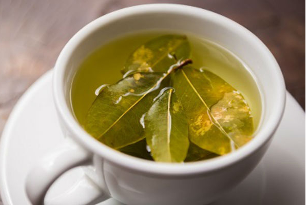 உடல் எடையைக் குறைக்கும் Bay Leaf:ஒரு டீயில் போதும்! | Bay Leaf For Weight Loss