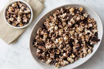 சுவையான சாக்லேட் பாப்கார்ன்! எப்படி செய்யலாம்?