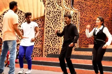 1200 மில்லியனைக் கடந்து சாதனை படைத்த ரவுடி பேபி! உச்சகட்ட மகிழ்ச்சியில்  ரசிகர்கள்