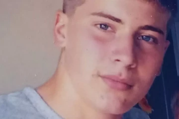 வயிற்றுக்குள் உடைந்த கோகைன் பொட்டலம்: துபாயில் உயிரிழந்த பிரித்தானிய இளைஞர்