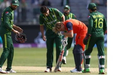 පාකිස්තාන නෙදර්ලන්ත තරගය අතරතුර සිදු වූ නොසිතූ අනතුර