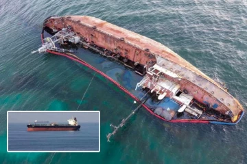 ஓமன் கடற்கரையில் கவிழ்ந்த எண்ணெய் கப்பல்: 13 இந்தியர்கள், 3 இலங்கையர்கள் மாயம்