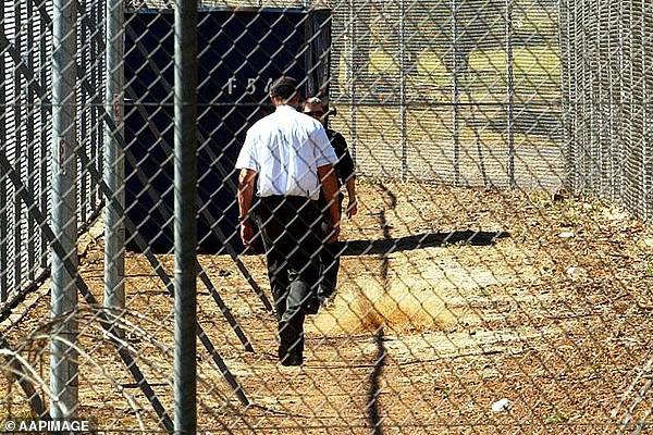 body-found-immigration-detention-centre-australia