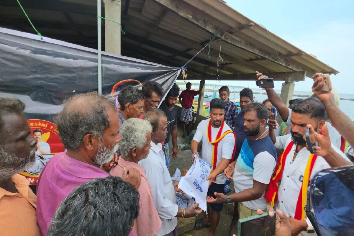 விஜய்யின் வெற்றி ; யாழில் உலருணவுப் பொதிகள் வழங்கி வைப்பு | Vijay Success Dry Ration Packs Distributed Jaffna