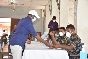 மன்னார் மாவட்டத்தில் 2 ஆவது கட்டமாக பைஸர் தடுப்பூசி செலுத்தும் பணி முன்னெடுப்பு