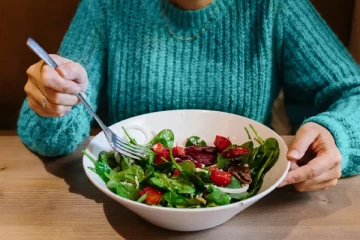 உங்களுக்கு சர்க்கரை நோய் மற்றும் கொலஸ்டரோல் வரவே கூடாதா அப்போ இந்த உணவுகளை எடுத்துக்கோங்க