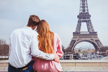 'I Love You' பிரான்ஸ் நாட்டவர்கள் அதிகம் பயன்படுத்துவதில்லையாம்: ஒரு சுவாரஸ்ய தகவல்