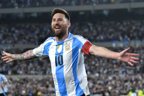 ரூ.13,000 கோடியை குடும்பத்திற்காக நிராகரித்த மெஸ்ஸி - அணித் தலைவர் சொன்ன விடயம் | Messi Reject 13000 Cr Offer Al Ittihad For Family