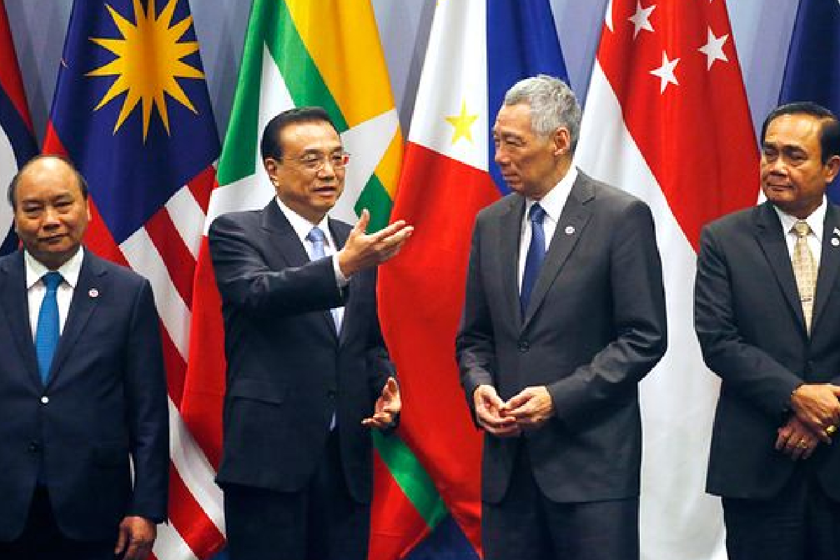 தென்கிழக்கு ஆசியாவின் எரிசக்தி பாதுகாப்பிற்கு சீனா ஆதரவு : போர்ச் சூழலில் புதிய கூட்டணி | China Supports Southeast Asia S Energy Security