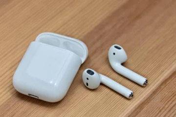 ஆப்பிள் நிறுவனத்தின் புதிய ஏர்பாட்ஸ் 3 விரைவில் வெளியீடு !