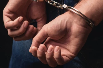 කොස්තාපල්වරියකට සෙබළෙකු කළ ලිංගික බලපෑම..