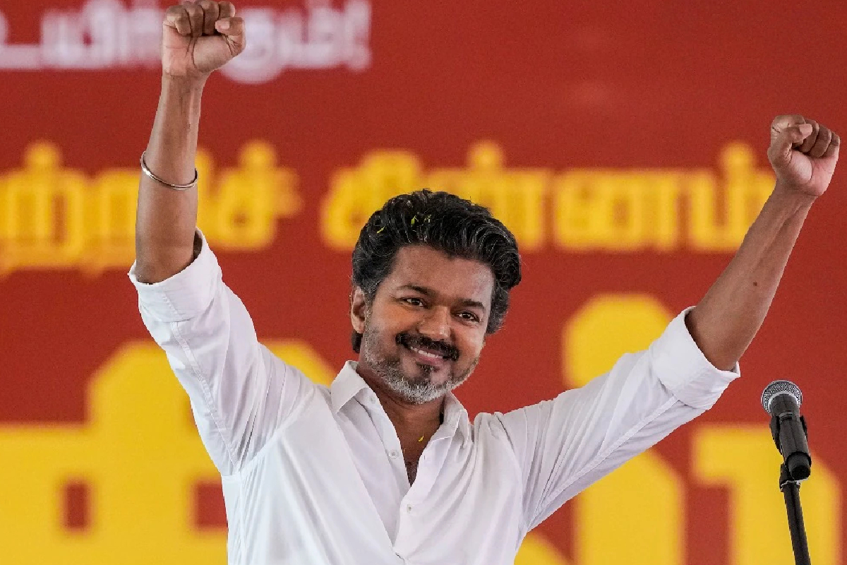 ஜோசப் விஜய் சந்திரசேகர் எனும் நான்..! அரியாசனம் ஏறினால் போடப்போகும் முதல் கையெழுத்து | Tamilnadu Election Tvk Wins
