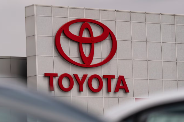 கனடாவில் திரும்பப்பெறப்படும் டொயோட்டா வாகனங்கள் | Toyota Recalls More Than 32700 Vehicles In Canada