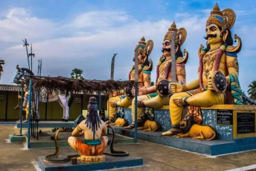 வீட்டில் குலதெய்வம் குடிவர உதவும் 5 பொருட்கள்.., என்னென்ன தெரியுமா?