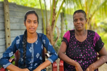 யாழில் உயிரியல் தொழில்நுட்ப துறையில் சாதனை படைத்த மாணவி!