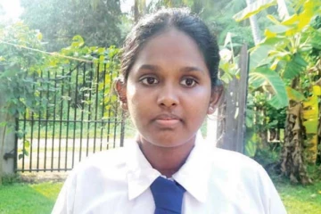 සාමාන්‍ය පෙළට A සාමාර්ථ 9 ක් ගත් කාවින්ද්‍යා ගේ සංවේදී කඳුළු කතාව..