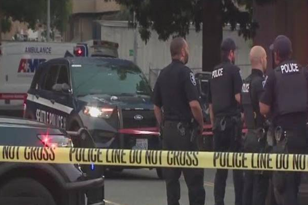 அமெரிக்காவில் 3 பேர் துப்பாக்கியால் சுட்டுக்கொலை! 6 பேர் படுகாயம் | America Seattle Gun Shooting 3 Dead 6 Injured