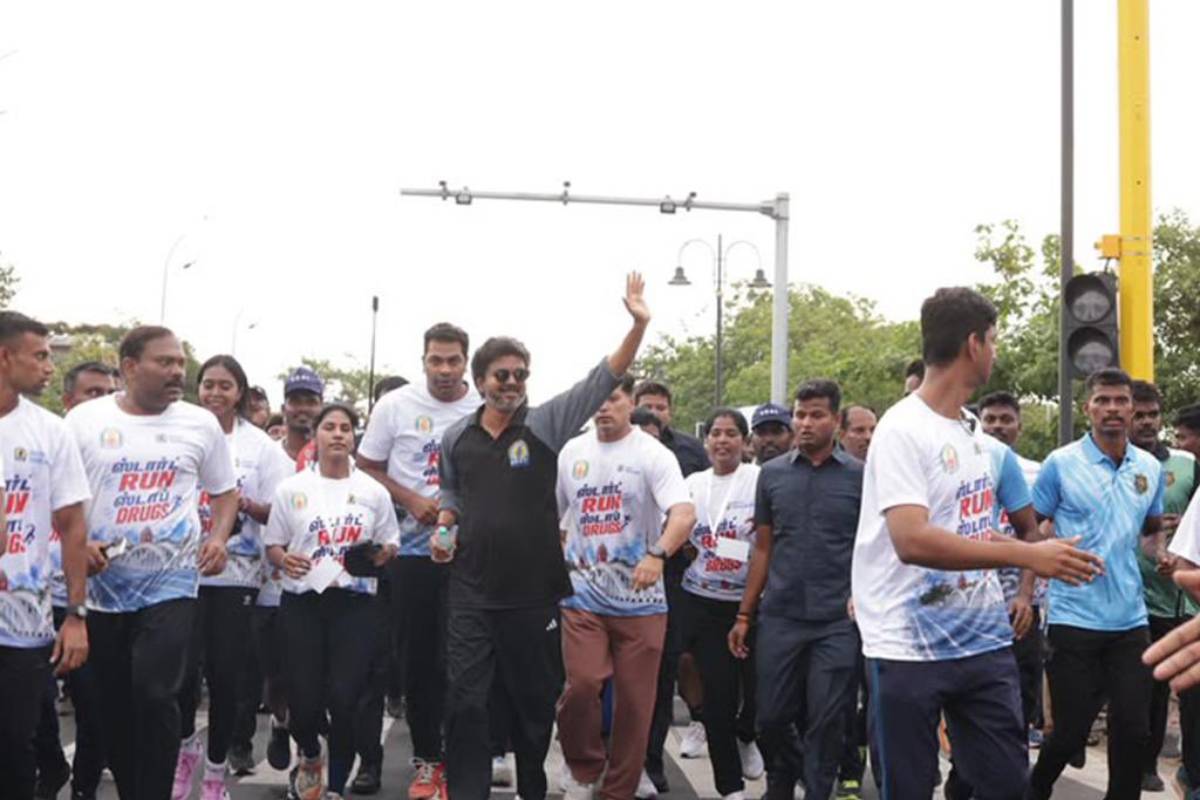 போதைப்பொருள் எதிர்ப்பு விழிப்புணர்வு - 3 கி.மீ தூரம் மாரத்தான் ஓடிய முதல்வர் விஜய் | Cm Vijay Runs 3Km In Anti Drug Awarness Marathon