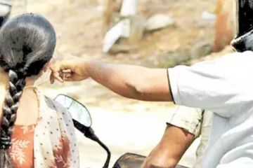 வவுனியாவில் வீதியால் சென்ற பெண்ணுக்கு நடந்த அதிர்ச்சி சம்பவம்!