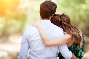 காதலன் செய்த மோசமான செயல்; பொறிவைத்துப் பிடித்த பொலிஸார்!