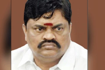 முன்னாள் அமைச்சர் ராஜேந்திர பாலாஜியை கைது செய்ய 6 தனிப்படைகள் தீவிரம் - நடந்தது என்ன?